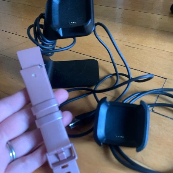 Versa Lite Fitbit and Accessories